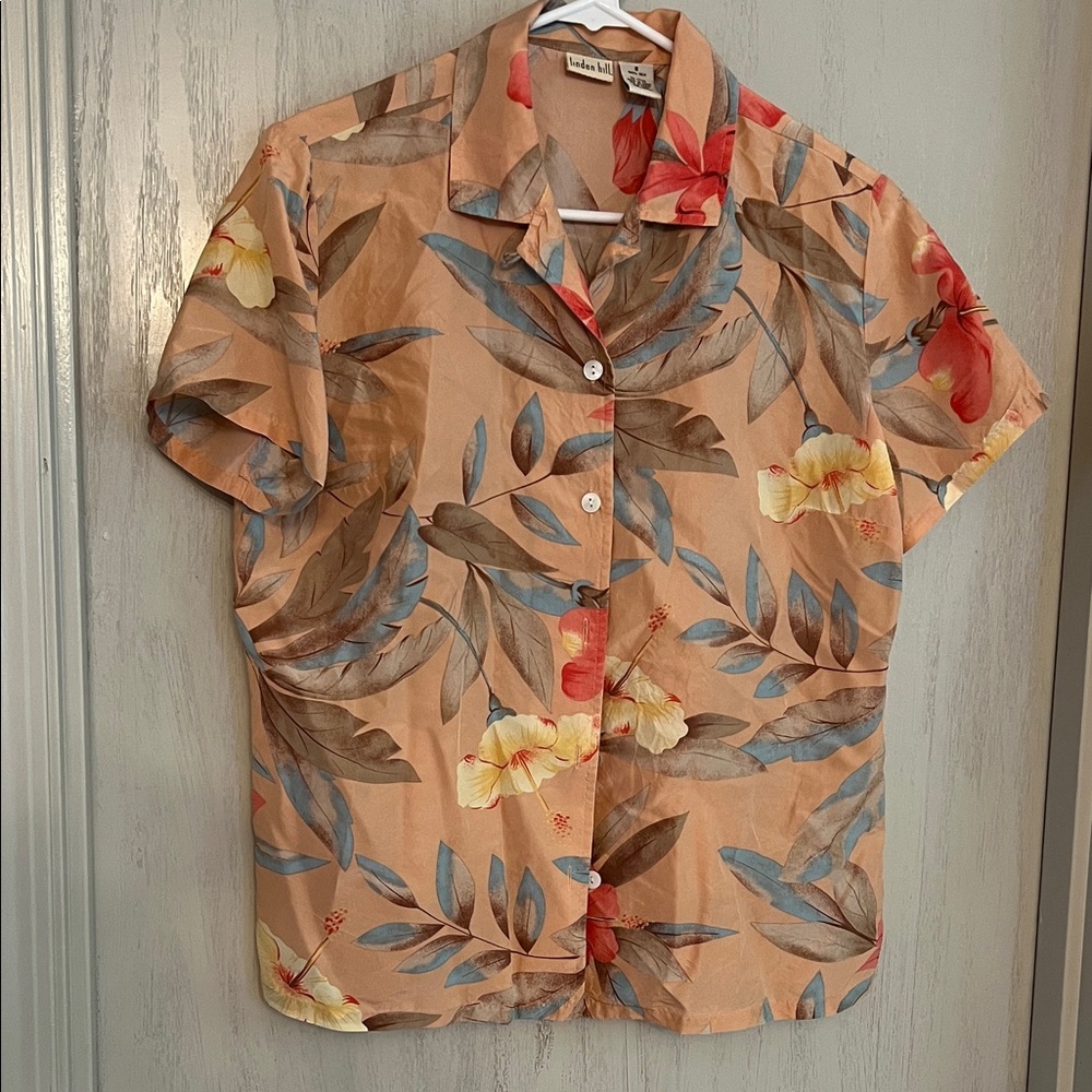 100% Silk Tropical Floral Short Sleeve Button-Up Shirt - Peach Base